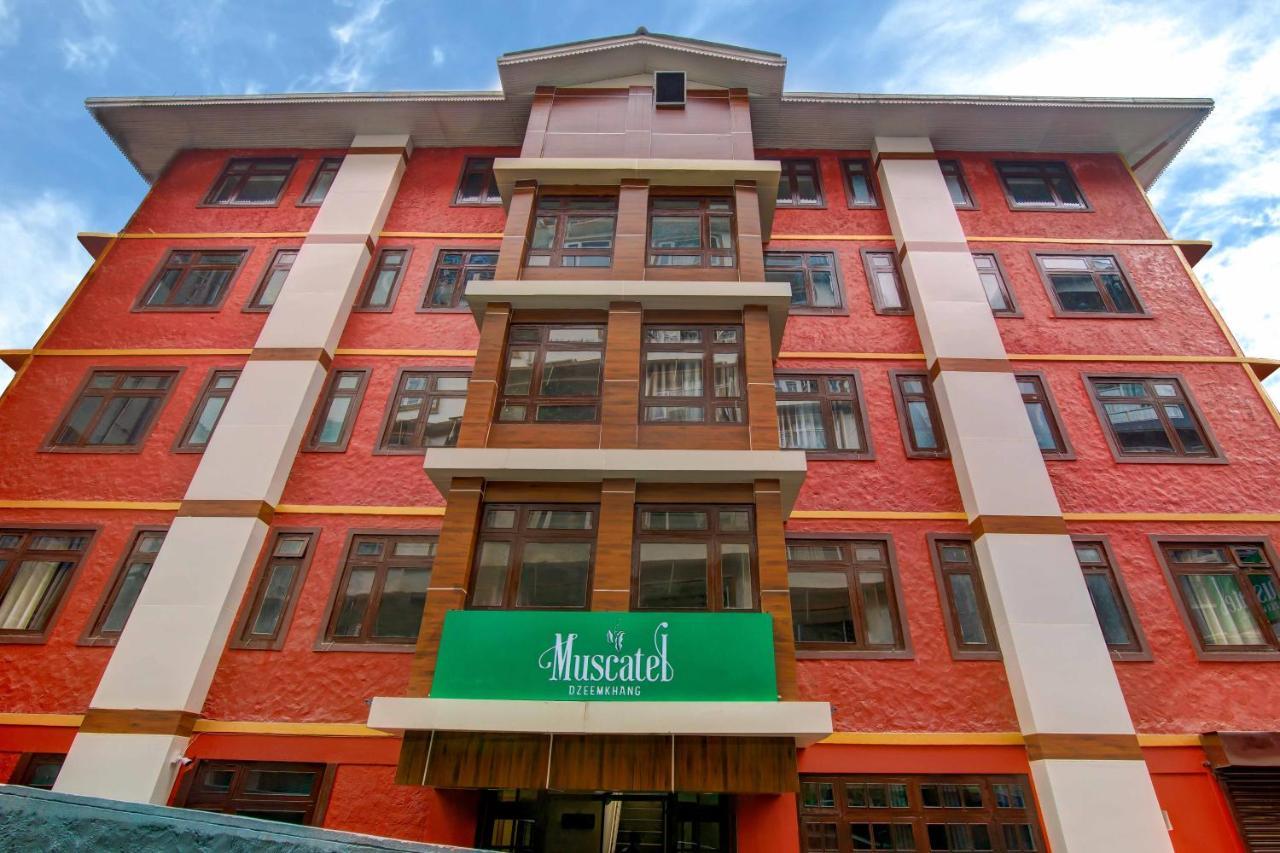 Muscatel Central Hotel - Dzeemkhang Gangtok Exteriör bild