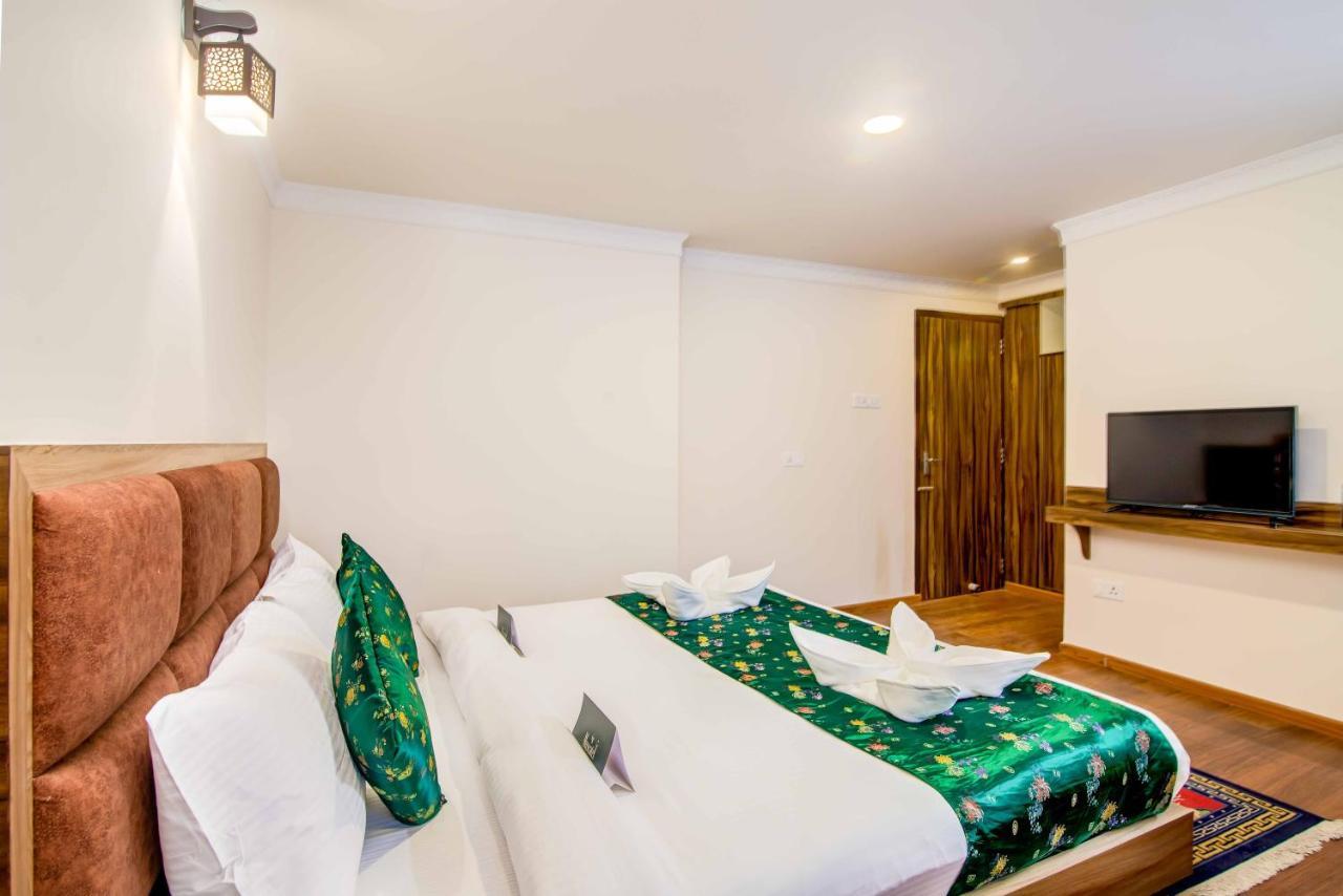 Muscatel Central Hotel - Dzeemkhang Gangtok Exteriör bild