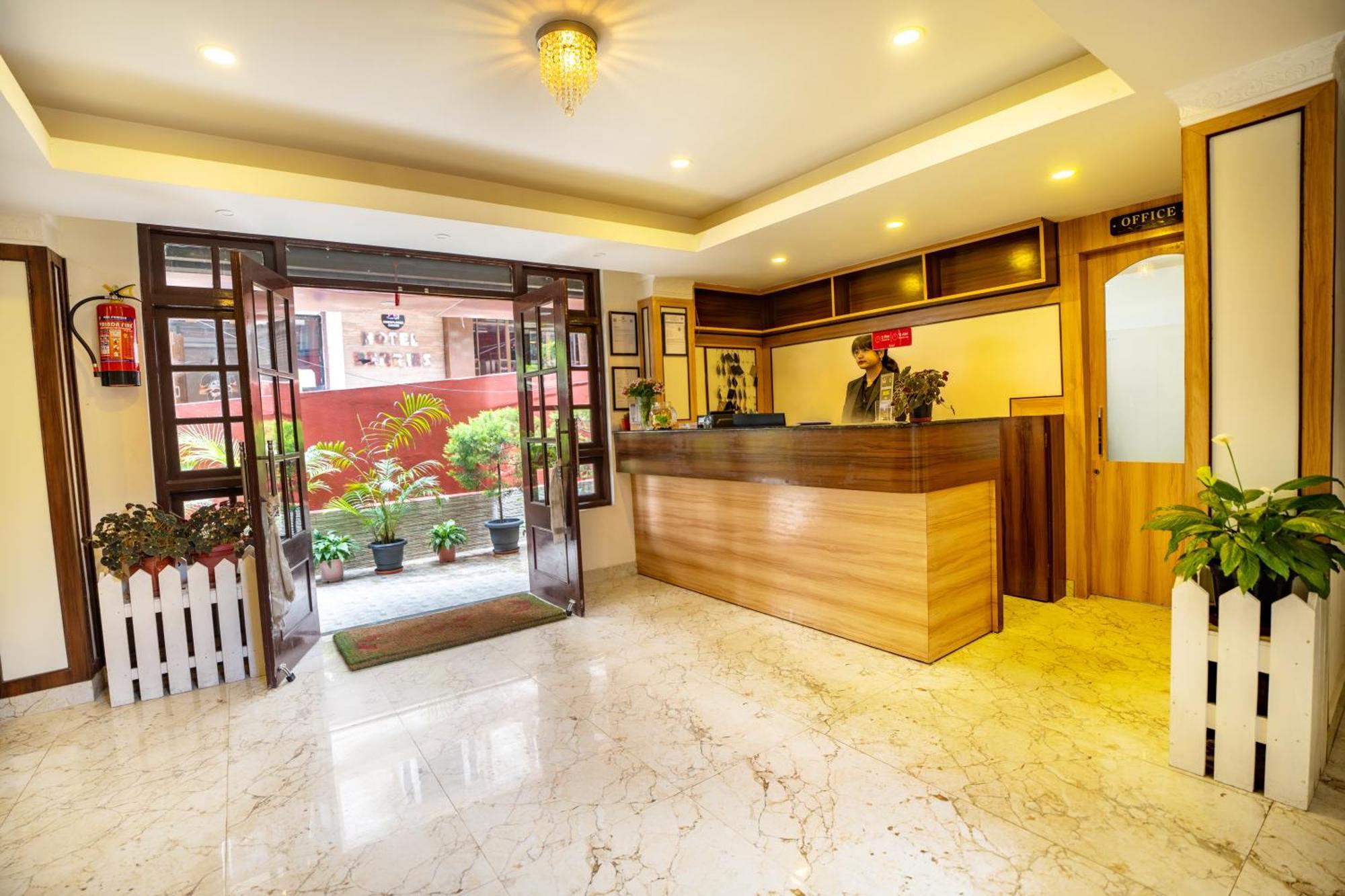 Muscatel Central Hotel - Dzeemkhang Gangtok Exteriör bild